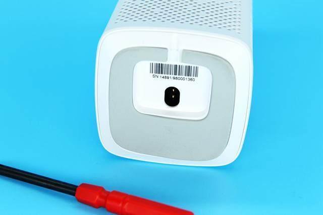 今天给大家看看小爱同学的内部拆解详情