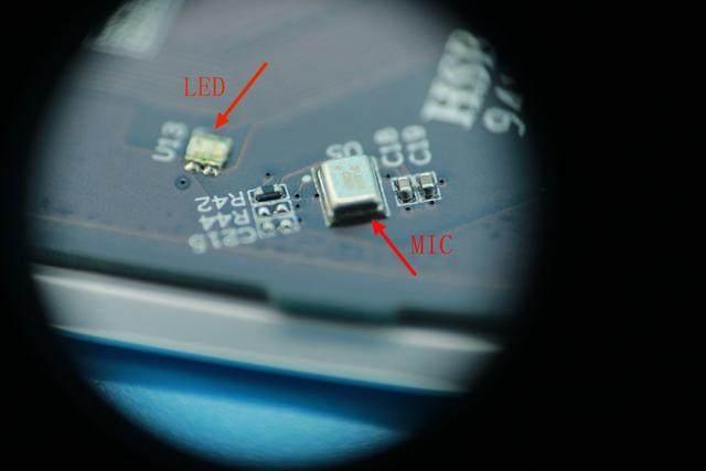 今天给大家看看小爱同学的内部拆解详情